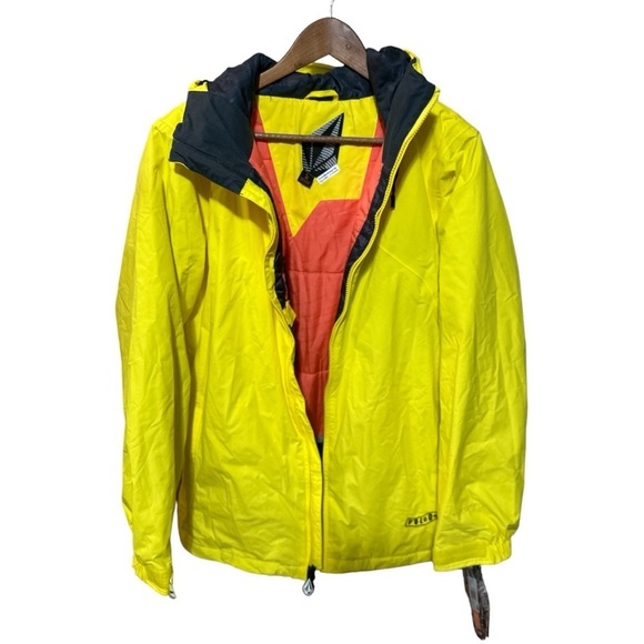 NWT - Volcom - Yale Insulated Snowboard Jacket - size Large girls - Picture 2 of 7